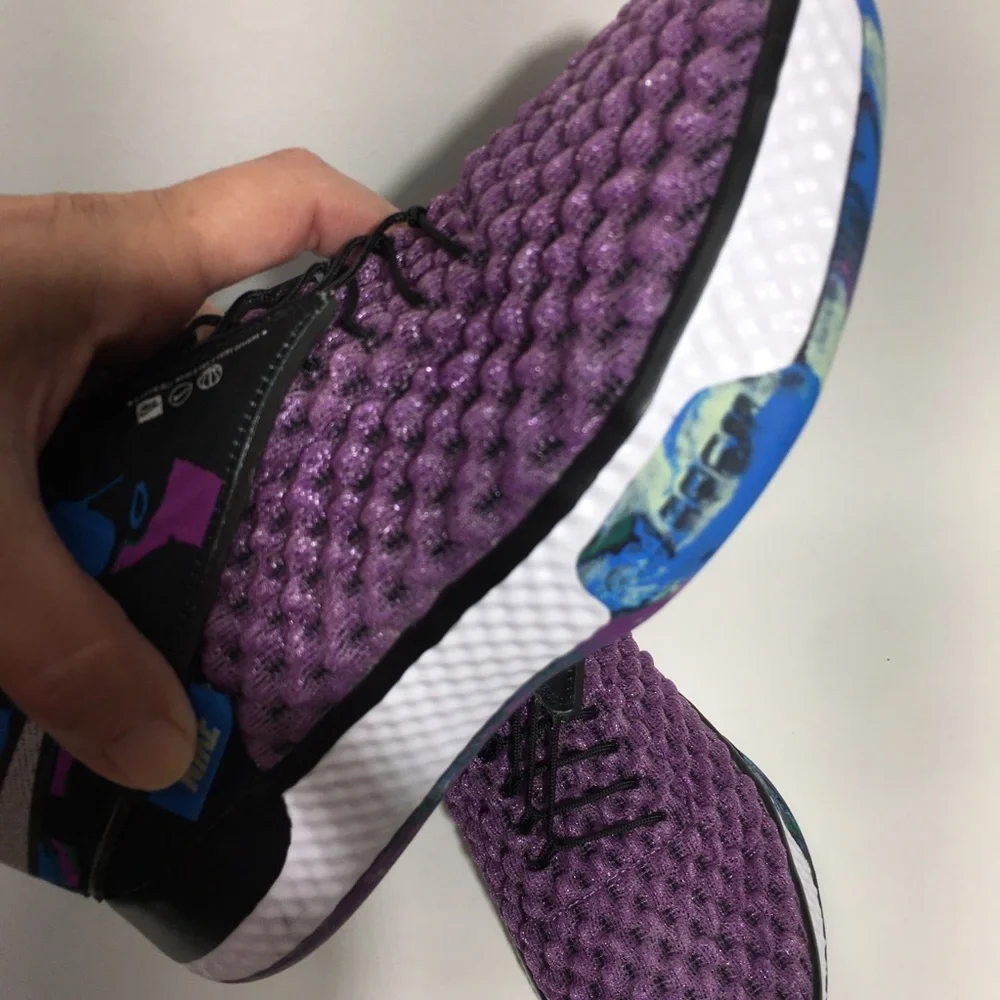 Nike Air Zoom UNVRS Basketball shoes 4.5/6.5